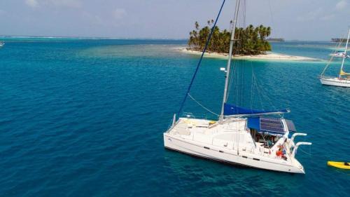Leopard 42 Catamaran - Private Charter with Crew