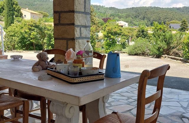 Les 4 saisons "Les 4 saisons": charming accommodation in the heart of the Ardèche