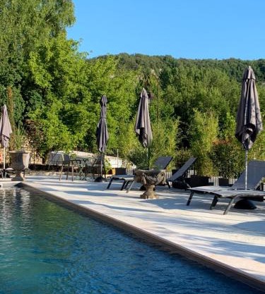 Les appartements d artiste de la Villa du 15 - Restaurant La Maison - piscine chauffée