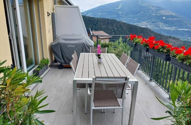 Les balcons du Rhône - Superior Queen Room with Two Queen Beds - 3 guestsn