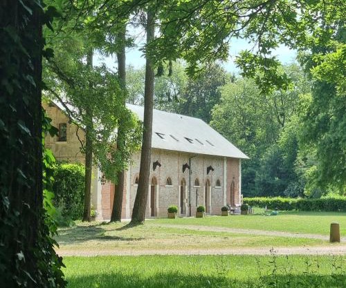 Les Ecuries du Château de Brumare
