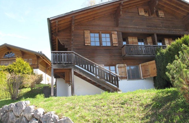 Les Hivernants (EG links) by Interhome