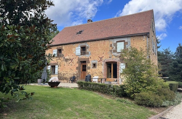 Les Janets Grande Maison 12 Personnes Proche Guédelon