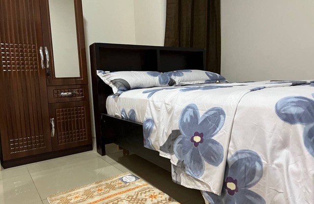 Letstayroyal luxury Apartment not far from kotoka international airport and Mall