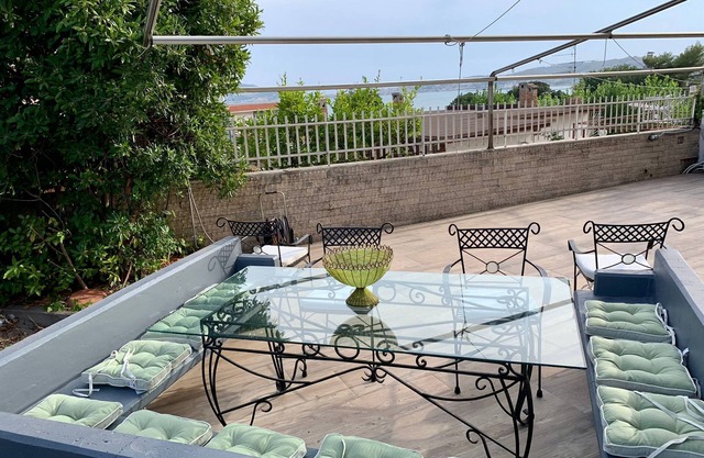 Letter Luxury Apartment