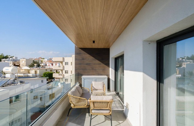 Levanta 384 - Two Bedroom Apartment, Sleeps 4