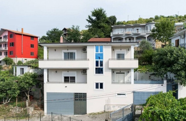 Liburna - The Shiroka House