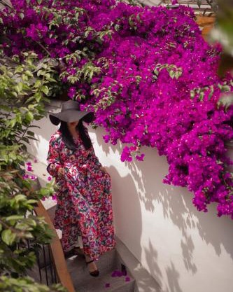 Lijiang Flowers Valley Inn