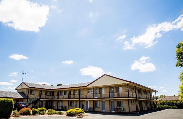 Lilac City Motor Inn