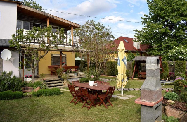 Liliom Apartman