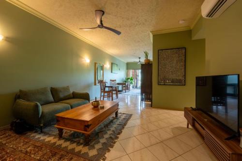 Lily Lakes - Resort Style Living