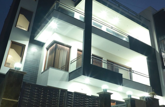 Lime Tree Service Apartment-3