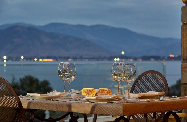 Limneon Resort & Spa