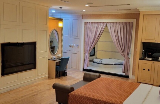 Lisa motel
