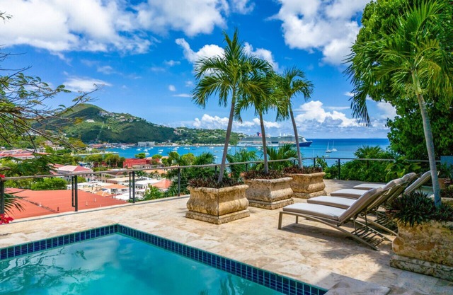 Lissette Manor - 5BR historical estate