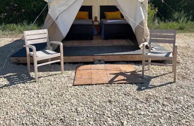 Little Dipper One-Starlite Glampground