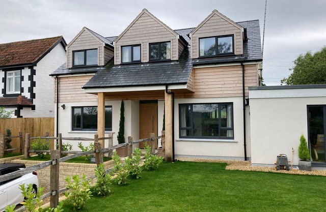 LITTLE FOXES, pet friendly, with a garden in Calne