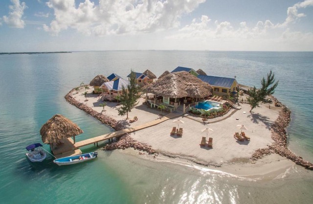 Little Harvest Caye - Your Own Private Island