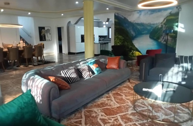 Little Italy B&B - Brusubi