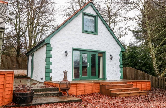 LITTLE TIGH CLOVELLY, romantic, with a garden in Spean Bridge