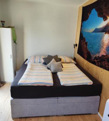 Little Tiny Village Haus 1