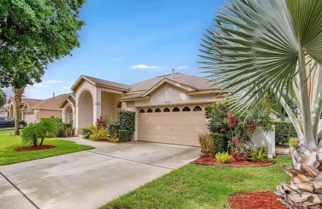 Live, Laugh, Love Family Villa minutes from Disney Parks