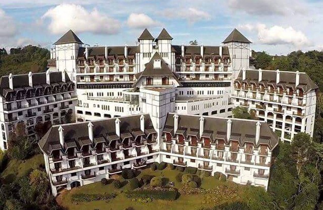 LIVE UNFORGETTABLE MOMENTS IN THE BEST OF CAMPOS DO JORDÃO