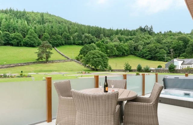 Llyn Dinas Lodge in Betws-y-Coed