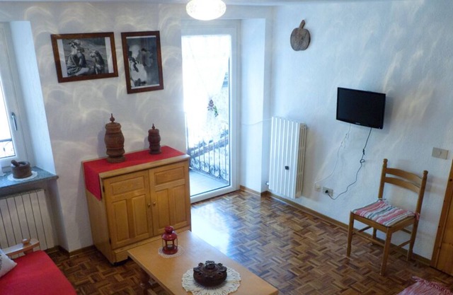 Lo Nampio bright and quite apartment CIR-0011