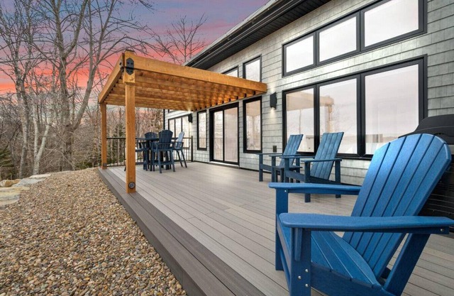 Lobster Pound Oceanfront Villa