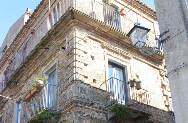 Located in one of the most beautiful villages in Calabria, on a property of 700