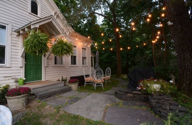 Locktender Cottage · Historic cottage near Mohonk & Minnewaska, 2BR/2BA
