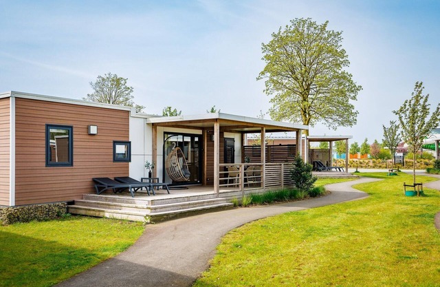 Lodge in Netherlands with Pool & Veranda