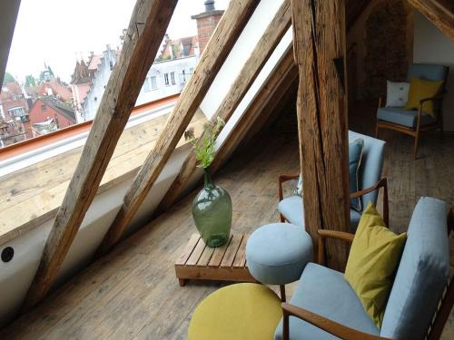 Loft 1728