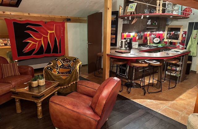 Loft de Charme, vue Grandiose & Apaisante, Ultra Équipé & Literie Haut de Gamme