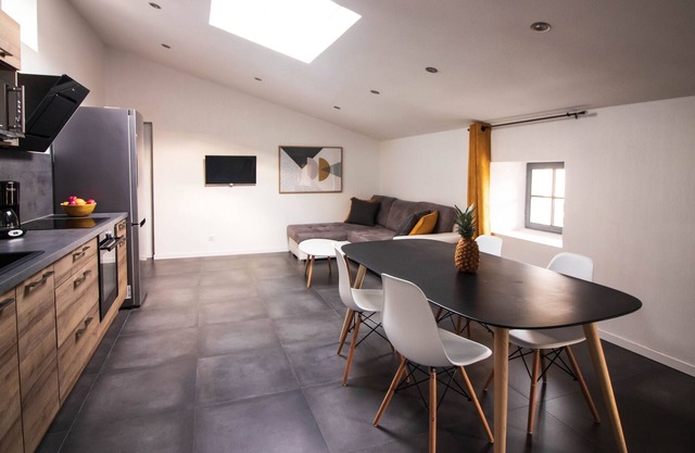 Loft with Scandinavian sweets au of Provence