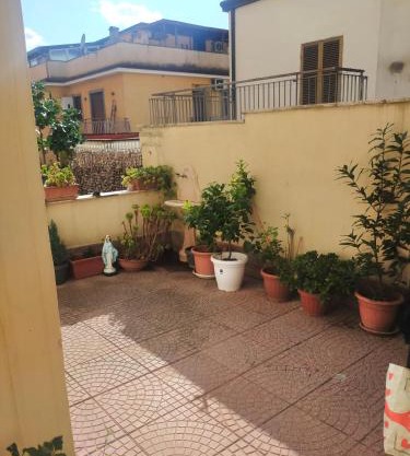 loft indipendente con giardino a Roma Tor vergata