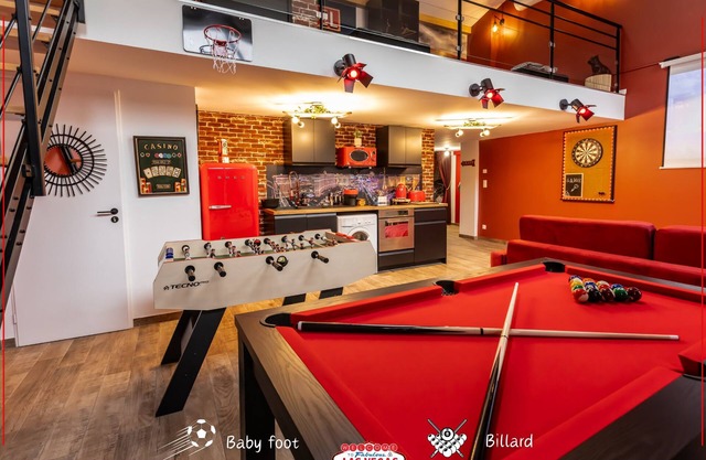 Loft "las Vegas Game's" 🎰 Casino Babyfoot 🎲 Bar Jeux 🎮 PS5 🍿cinéma