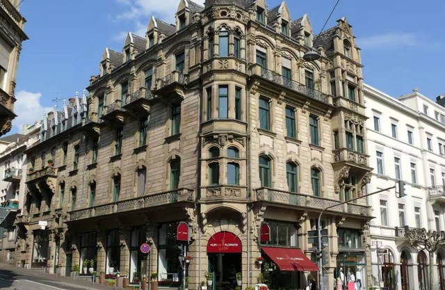 LOFT Vanelyn | RETRO | Center | Spacious