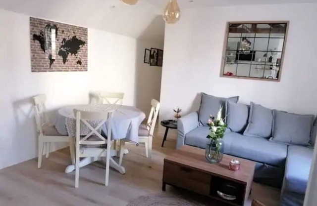 Logement 25min de Paris, Parking Sécurisé