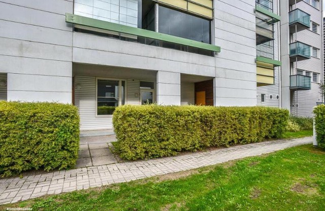 Lomaosake Meritullinraitti 1 B20