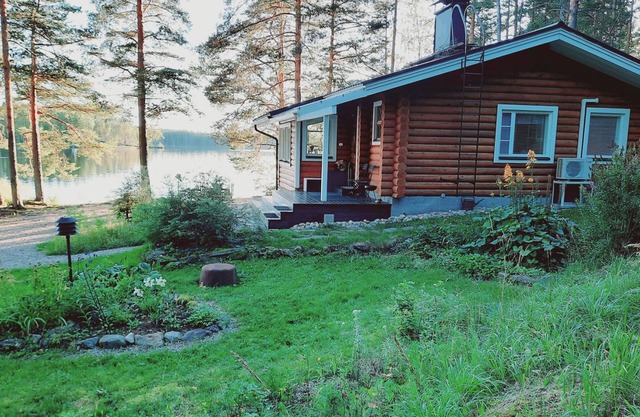 Lomasuvas by Interhome