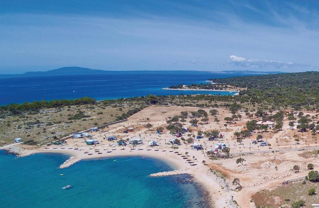 Look forward to a wonderful sea view on vacation in this vacation apartment.