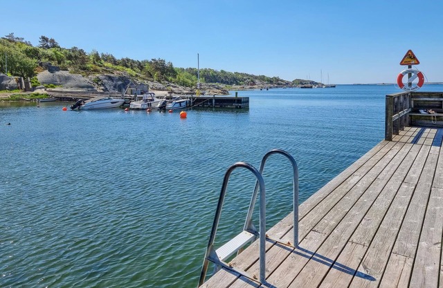 Look forward to nature experiences and exciting attractions in this holiday home on a peninsula.