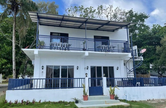 Lopez Beach Resort