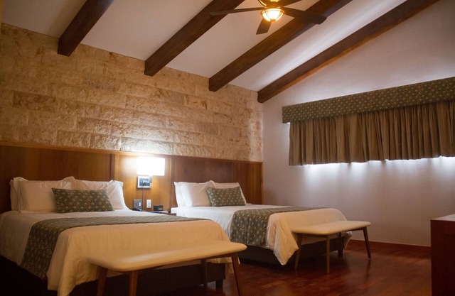 Los Brezos Boutique Hotel