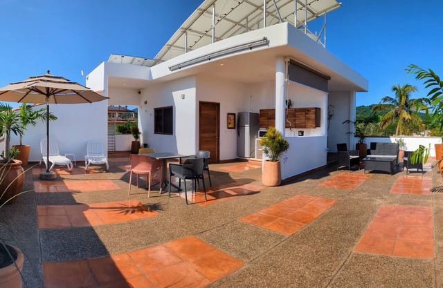 Los Gallos - Suite panoramic views