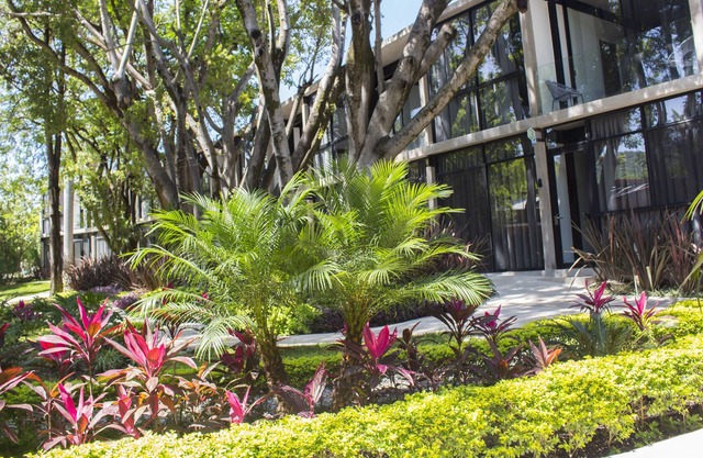 Los Laureles Hotel & Centro de Convenciones