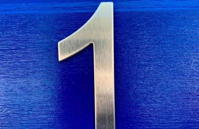 Love Limni No:1 in Peaceful Poseidonia