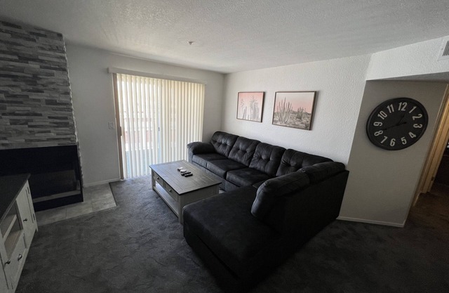 Lovely 1 bed 1 bath just 3.5 miles from casino!